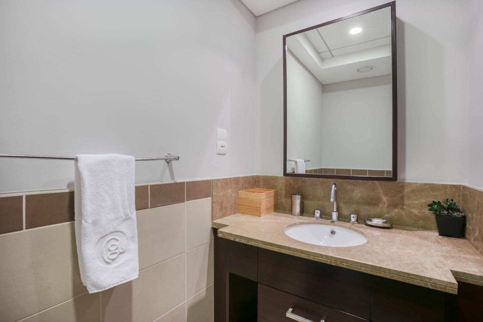 Luxury 1 Bedroom Burj Khalifa Downtown Appartement *
