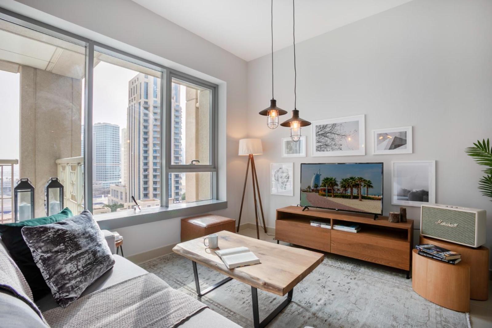 Luxury 1 Bedroom Burj Khalifa Downtown *